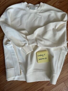 Varley Off-White Ribbed Crew Sweatshirt